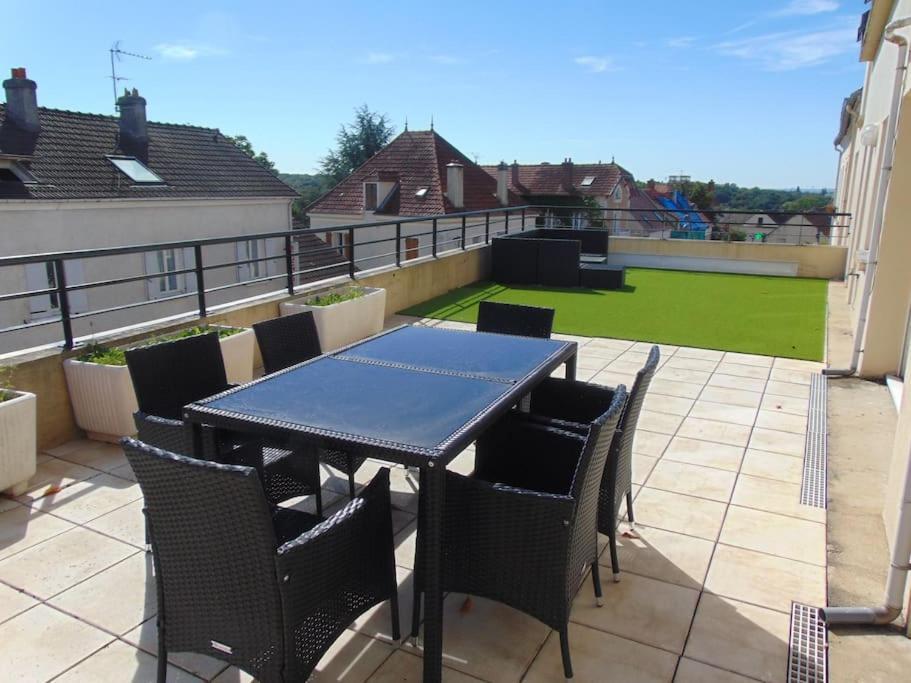 Апартаменты 3 Pieces Grande Terrasse Монтеврен Экстерьер фото